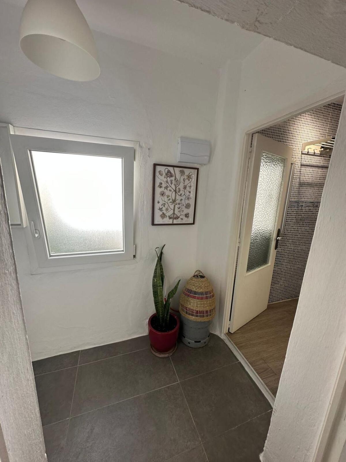 Apartment In Old Town With Roof Terrace And Fibre, Tarifa Eksteriør billede