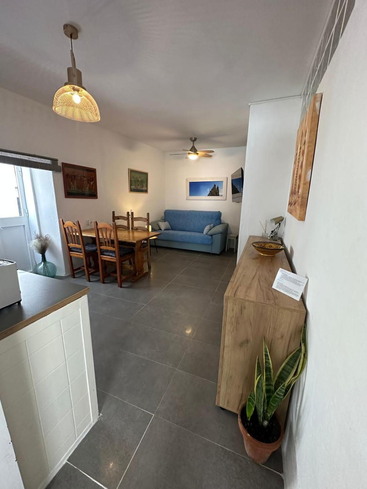 Apartment In Old Town With Roof Terrace And Fibre, Tarifa Eksteriør billede